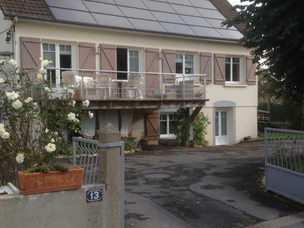 Chambre D'Hotes Hola Laval  Kültér fotó