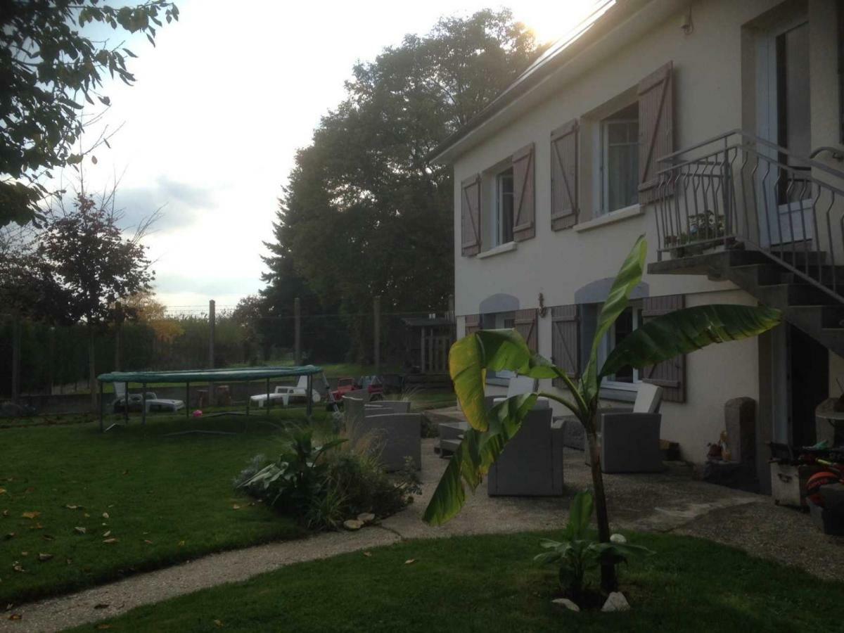Chambre D'Hotes Hola Laval  Kültér fotó