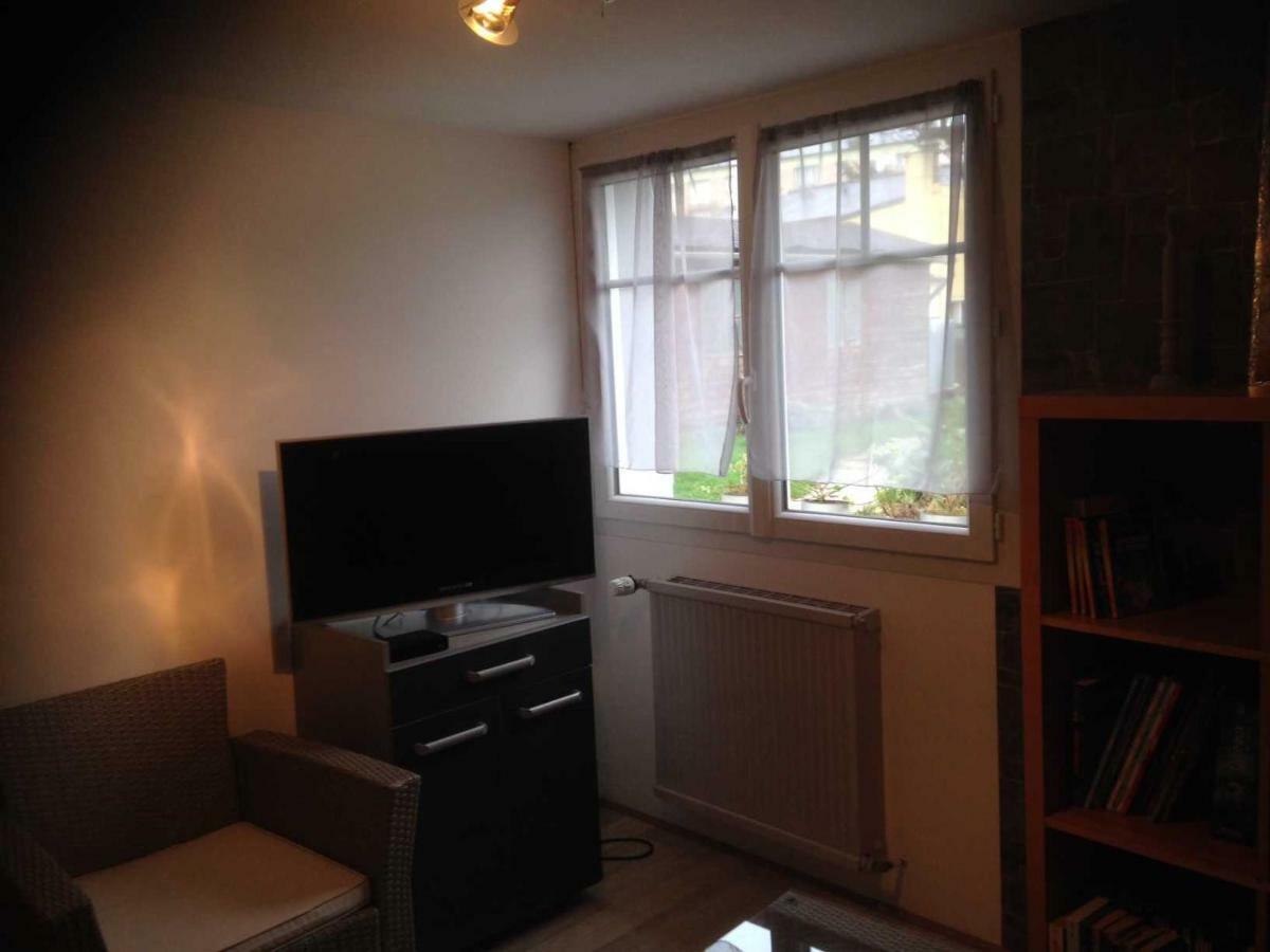 Chambre D'Hotes Hola Laval  Kültér fotó