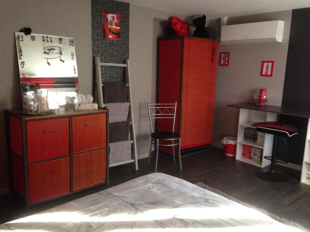 Chambre D'Hotes Hola Laval  Kültér fotó