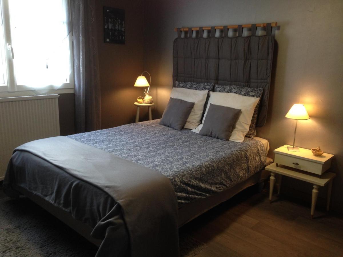 Chambre D'Hotes Hola Laval  Kültér fotó